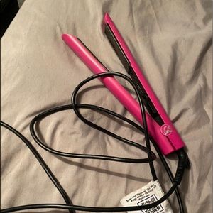 Hair straightener